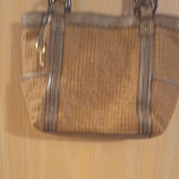 FOSSIL Textured Leather  Bag - Picture 7 of 12